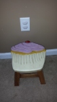 Cupcake stool!